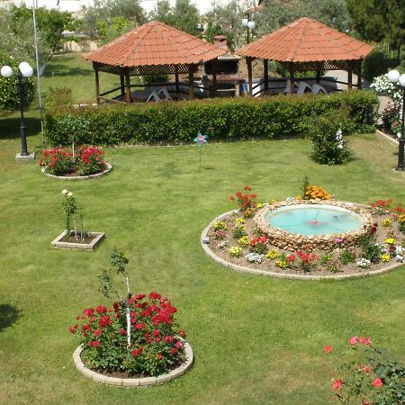 Hotel Katerina Keramoti  Ngoại thất bức ảnh