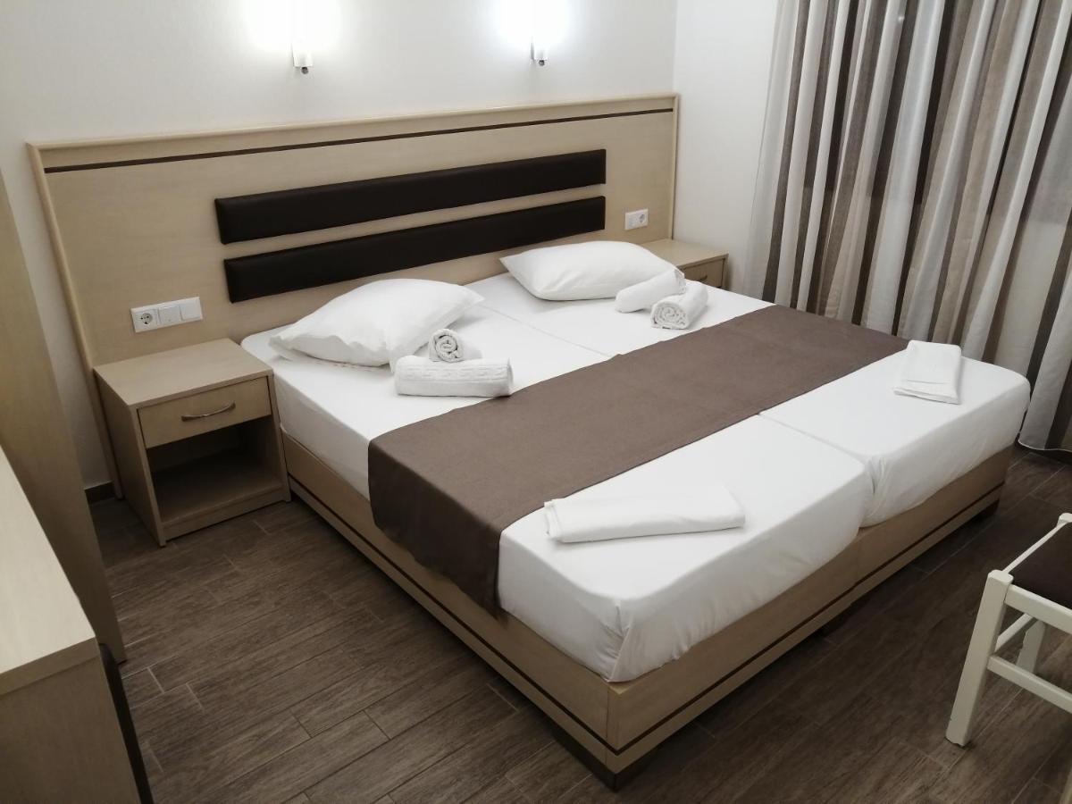Hotel Katerina Keramoti  Ngoại thất bức ảnh